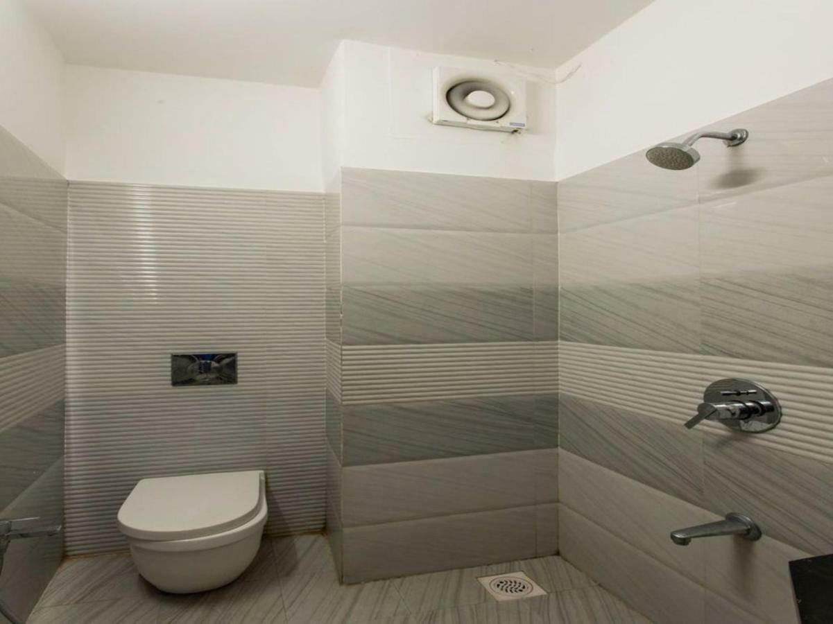 Hotel Maheshwari Avenue Ujjain Buitenkant foto